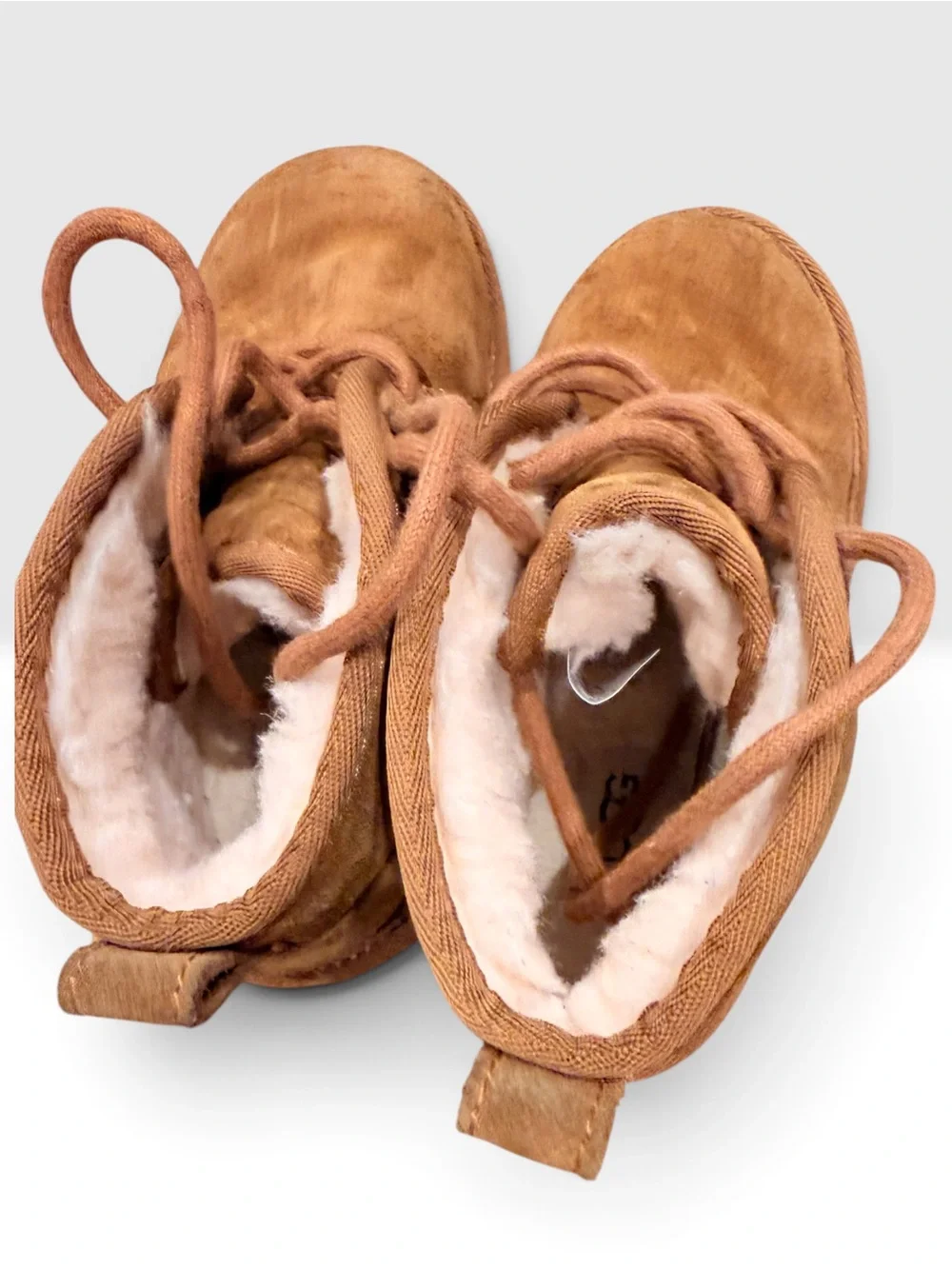 UGG K NEUMEL II